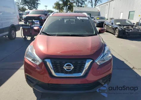 2018 Nissan Kicks S из США, поврежденный, VIN 3N1CP5CU6JL544627